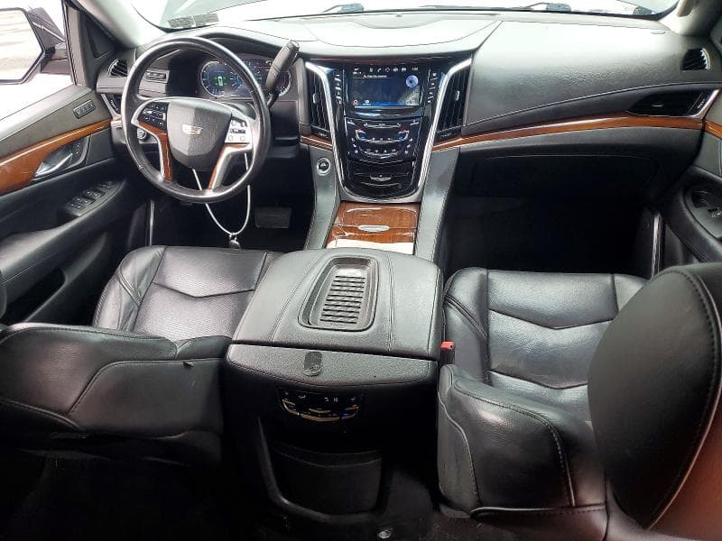 2018 CADILLAC ESCALADE 8