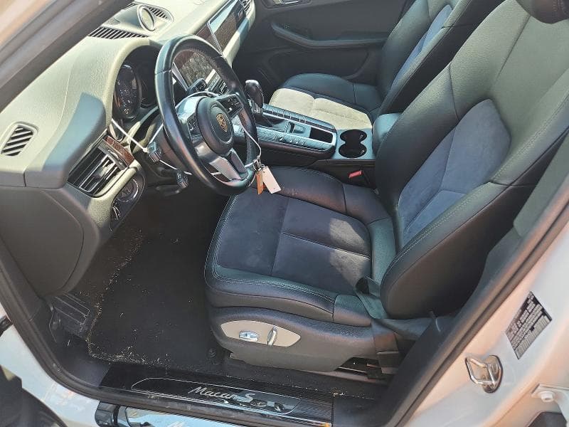 2020 PORSCHE MACAN 7
