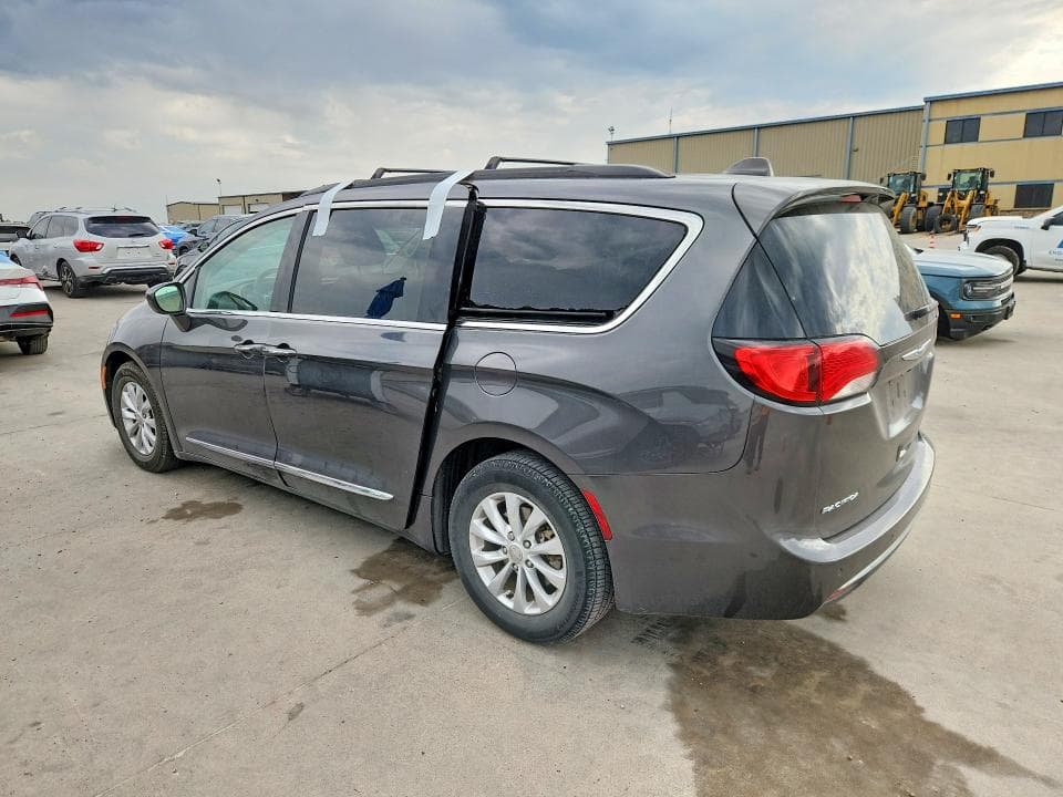 2017 CHRYSLER PACIFICA TOURING L 2