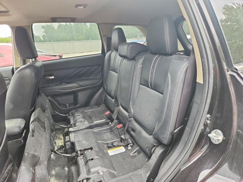 2018 MITSUBISHI OUTLANDER SE 10