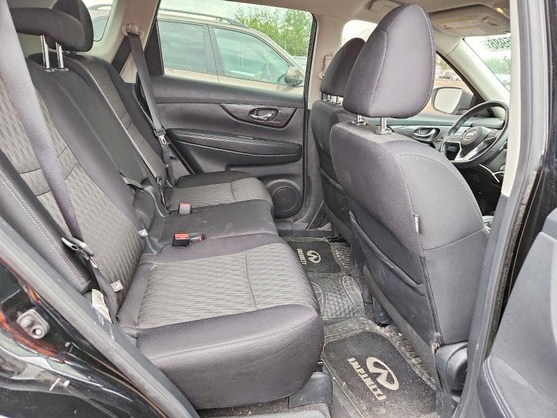 2019 NISSAN ROGUE S 11