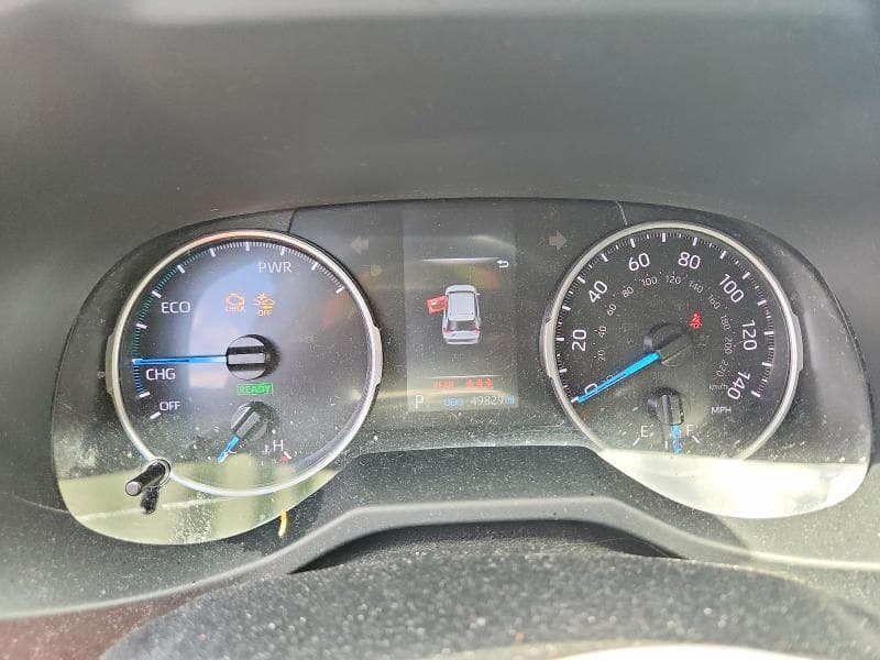 2022 TOYOTA RAV4 XLE PREMIUM 9