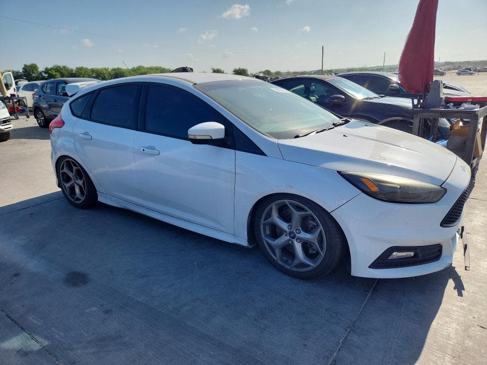 2018 FORD FOCUS ST 4