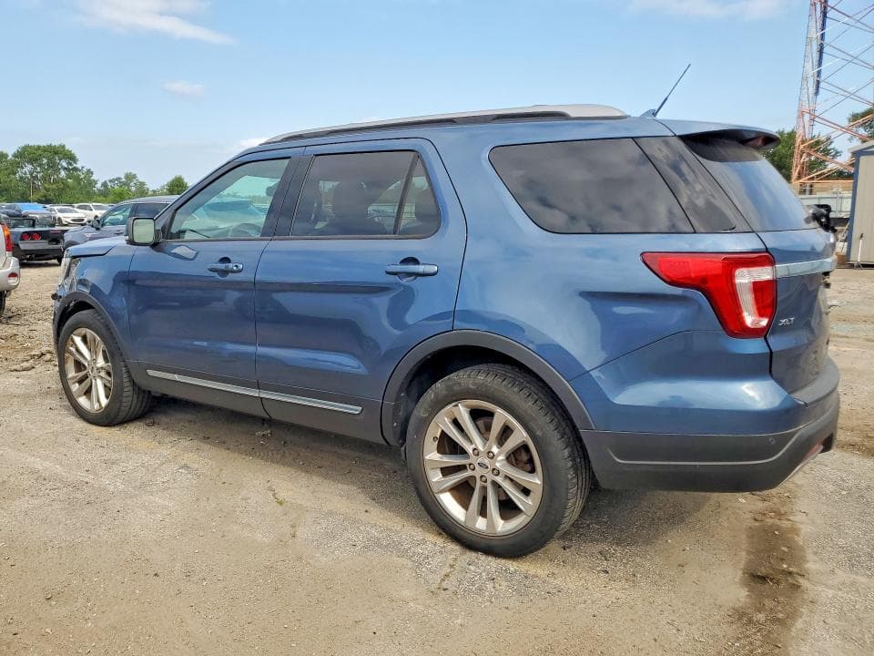 2019 FORD EXPLORER XLT 2