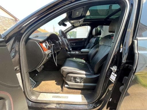 2017 BENTLEY BENTAYGA 9