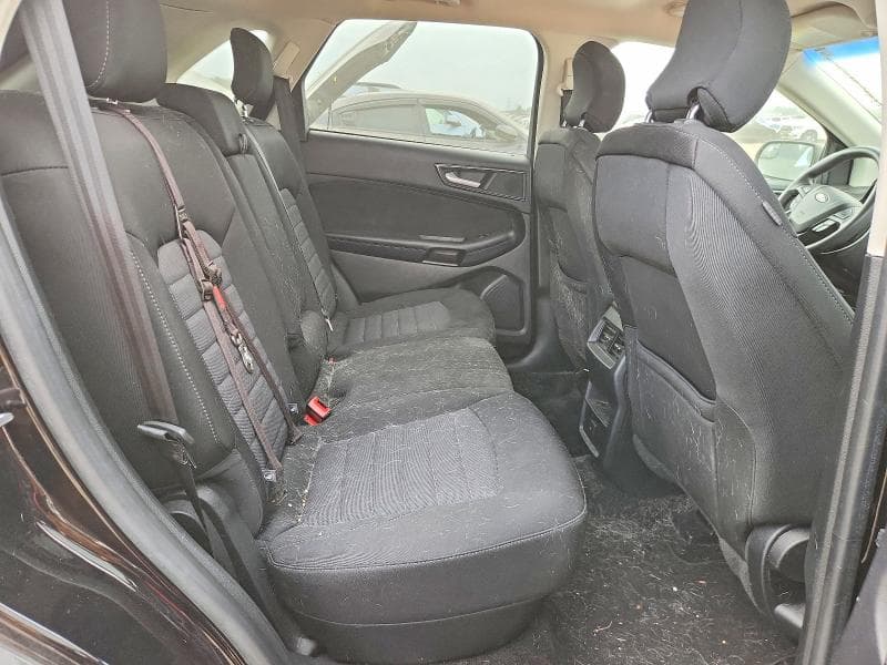 2018 FORD EDGE SE 10