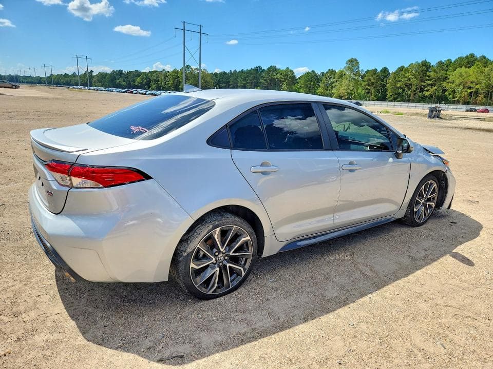 2022 TOYOTA COROLLA SE 3