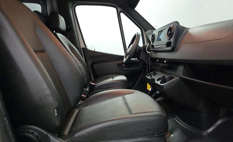 2023 MERCEDES-BENZ SPRINTER 2500 5