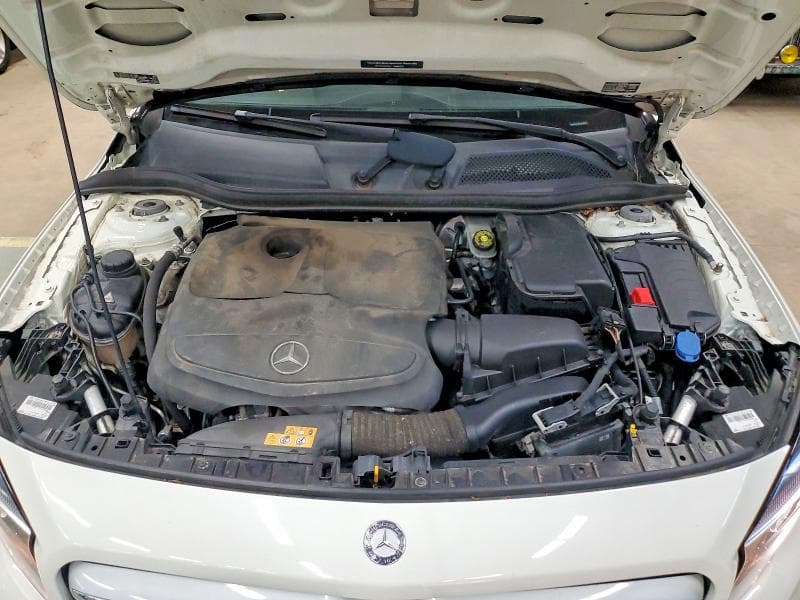 2017 MERCEDES-BENZ GLA 250 4MATIC 12