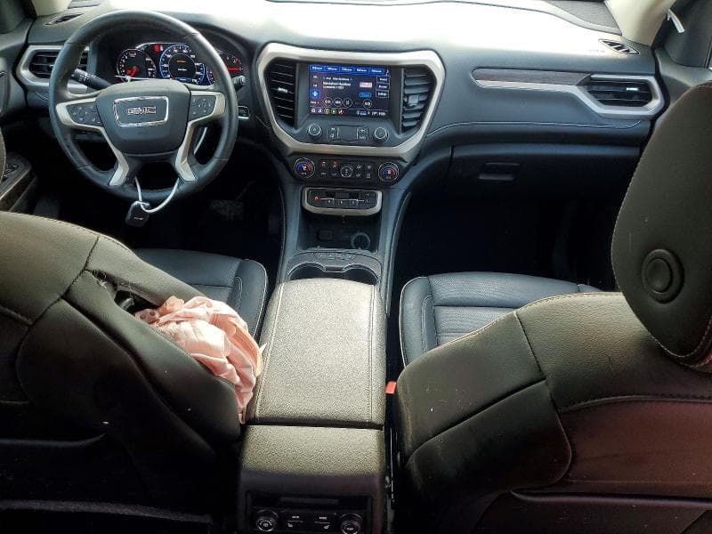 2023 GMC ACADIA DENALI 8