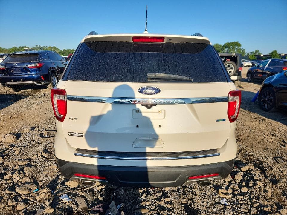 2018 FORD EXPLORER XLT 6