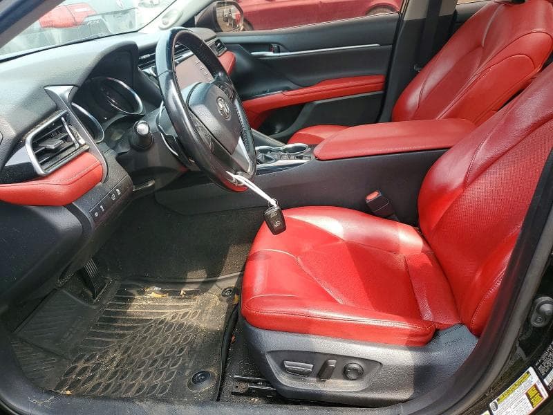 2019 TOYOTA CAMRY XSE 7