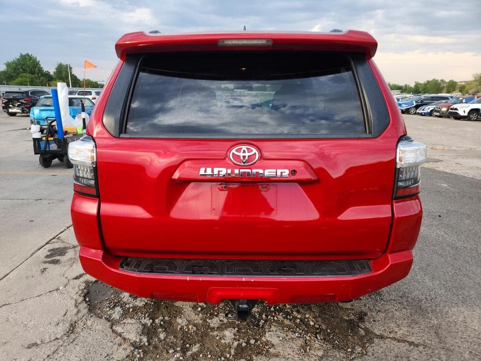2019 TOYOTA 4RUNNER SR5 6