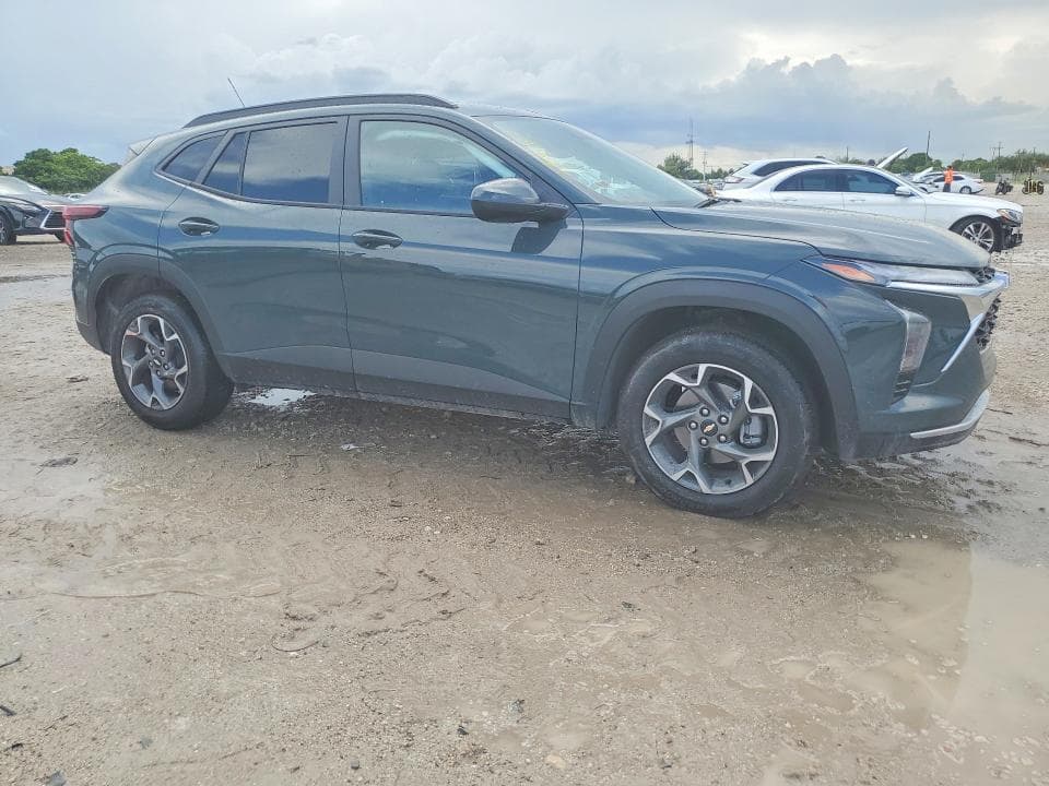 2026 CHEVROLET TRAX 1LT 4