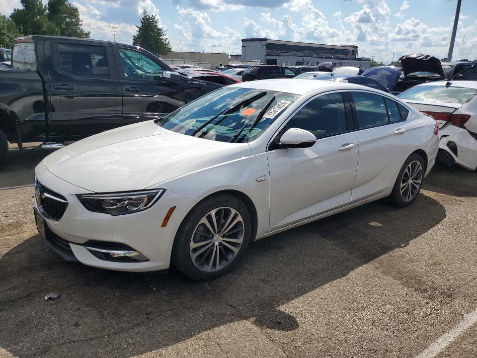 2018 BUICK REGAL ESSENCE