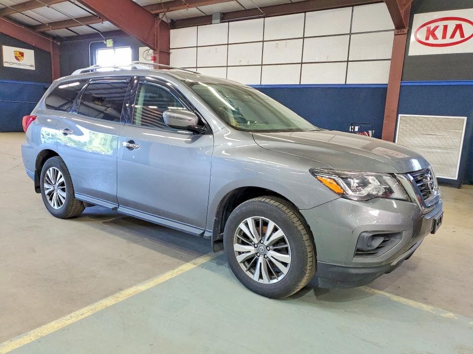 2018 NISSAN PATHFINDER S 4