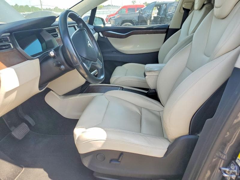2017 TESLA MODEL X 7