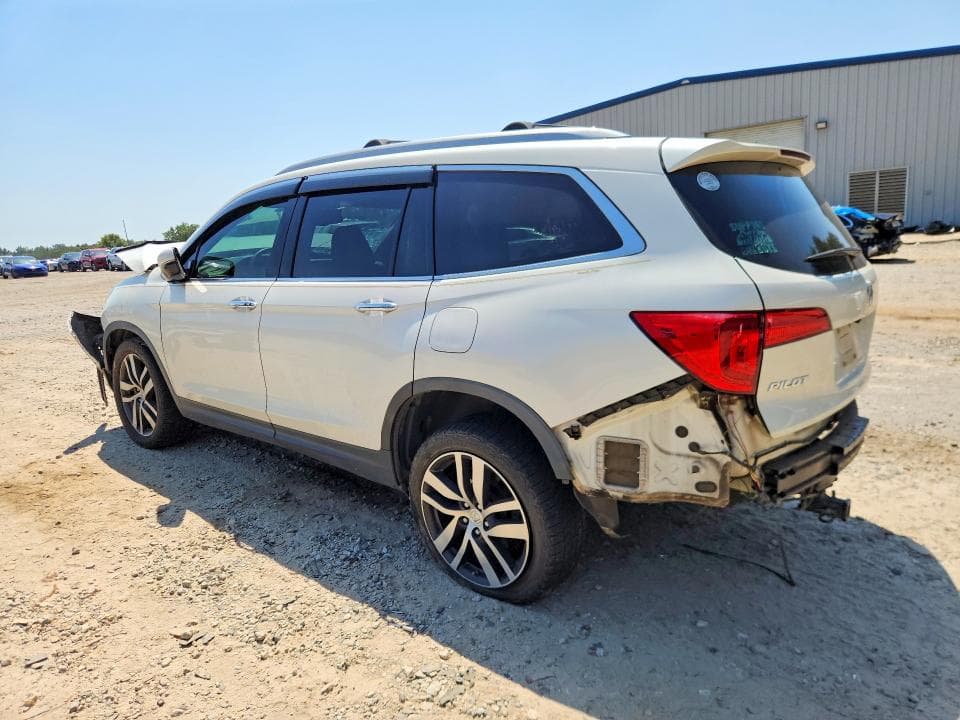 2017 HONDA PILOT TOURING 2