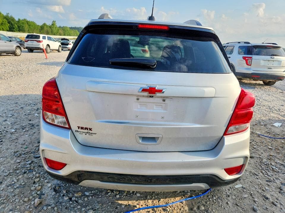 2020 CHEVROLET TRAX 1LT 6