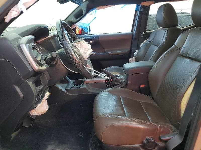 2018 TOYOTA TACOMA LIMITED 7