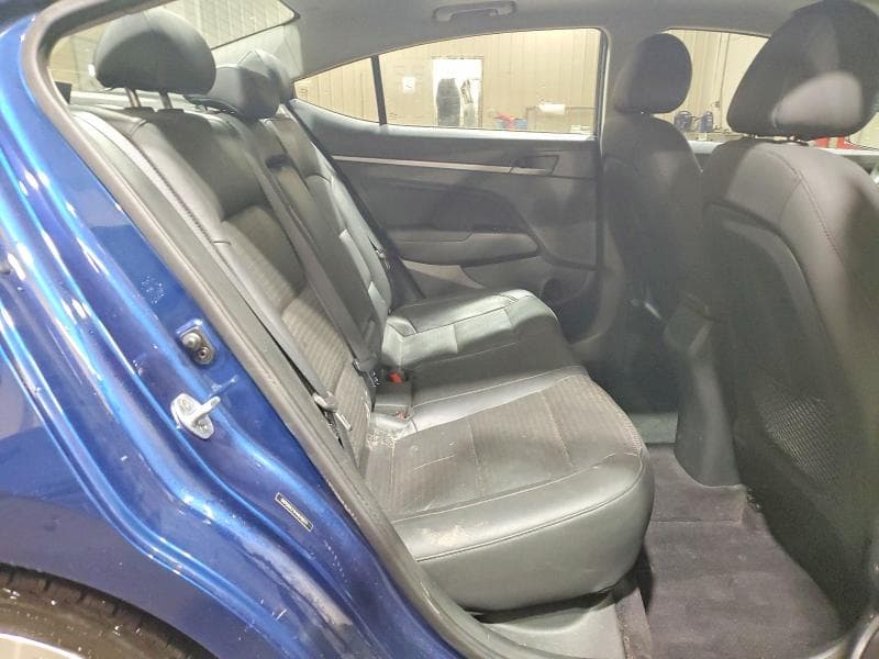 2017 HYUNDAI ELANTRA LIMITED 10