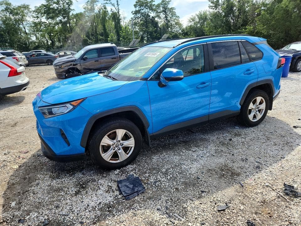 2019 TOYOTA RAV4 XLE - 1
