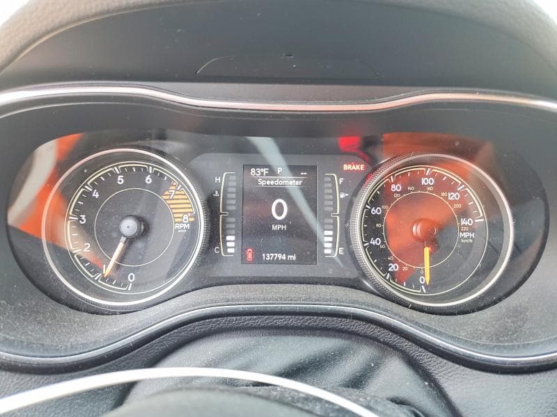 2019 JEEP CHEROKEE LATITUDE PLUS 9