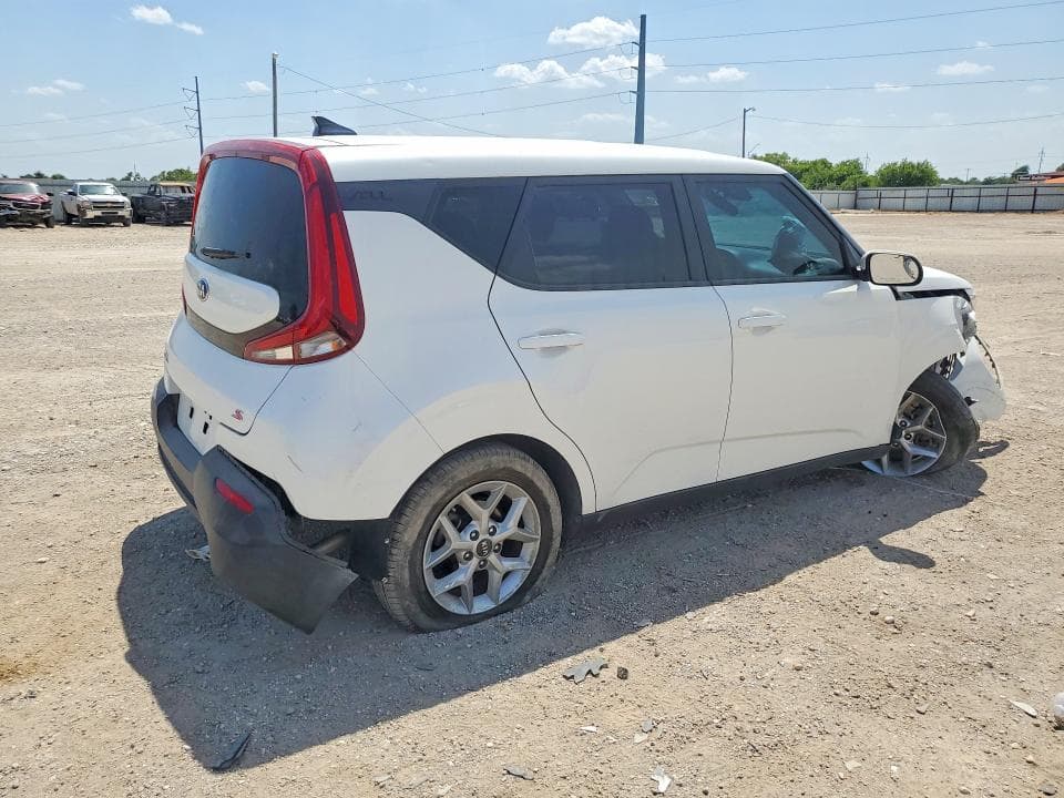 2021 KIA SOUL S 3