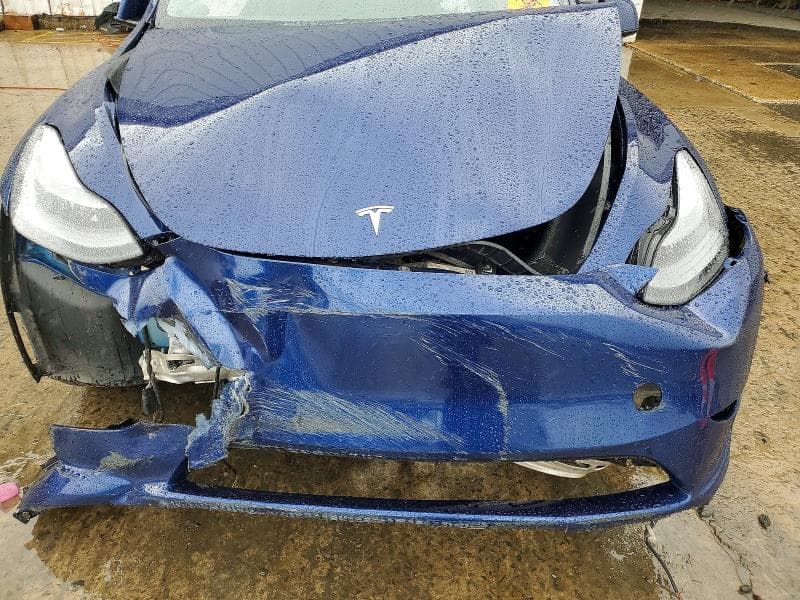 2023 TESLA MODEL Y 11