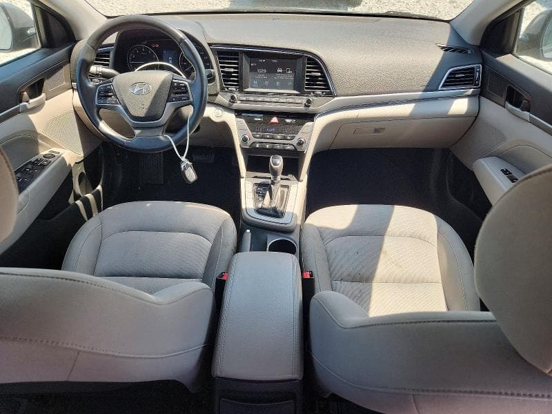 2017 HYUNDAI ELANTRA SE 8
