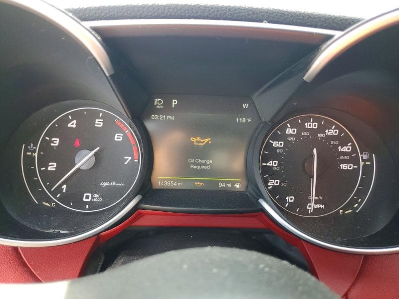 2019 ALFA ROMEO GIULIA 9
