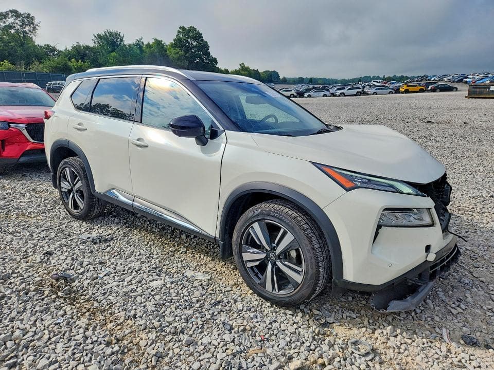 2021 NISSAN ROGUE SL 4