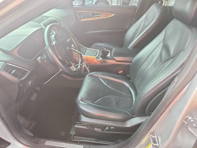 2019 LINCOLN NAUTILUS RESERVE 7