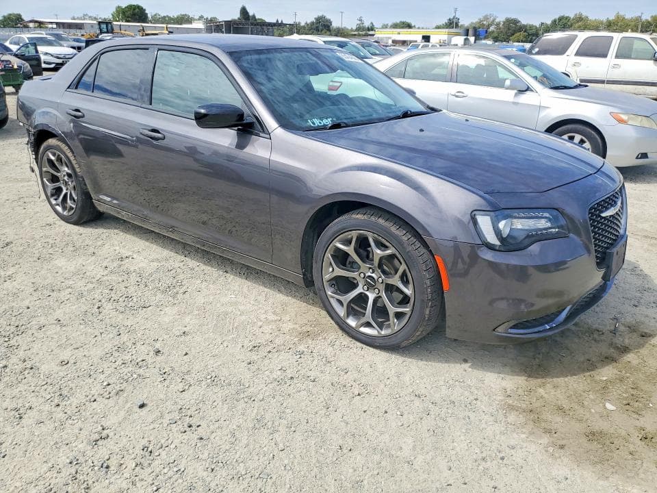 2018 CHRYSLER 300 TOURING 4
