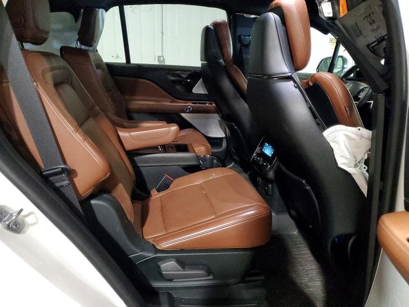 2020 LINCOLN AVIATOR RESERVE 11