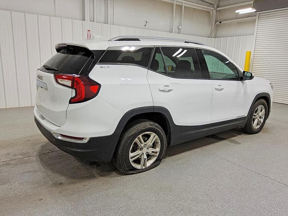 2022 GMC TERRAIN SLT 3