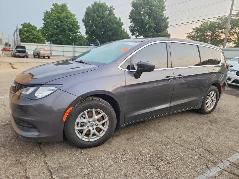 2023 CHRYSLER VOYAGER LX - 1