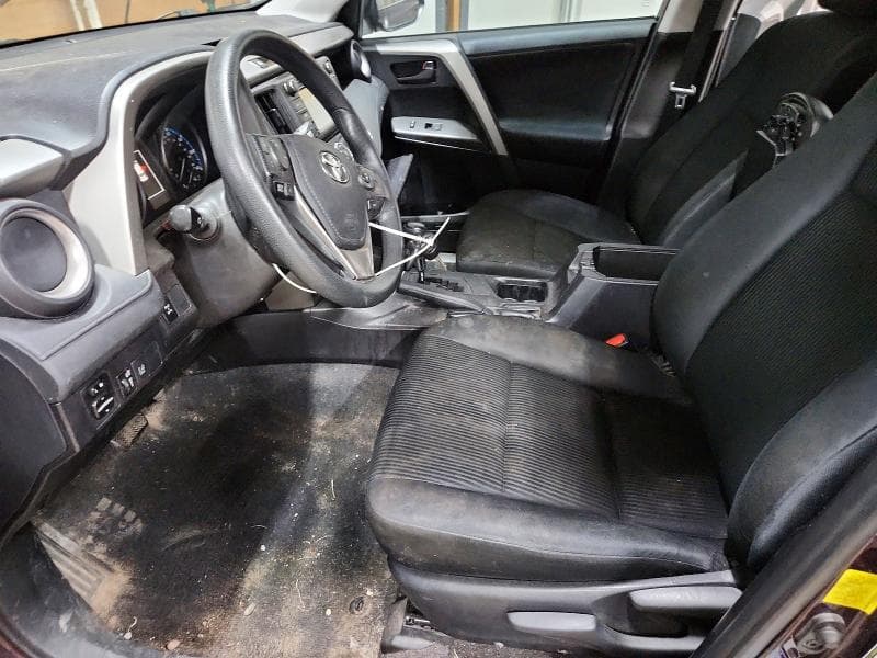 2017 TOYOTA RAV4 LE 7