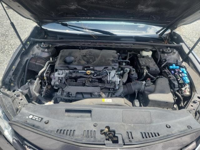2018 TOYOTA CAMRY LE 11