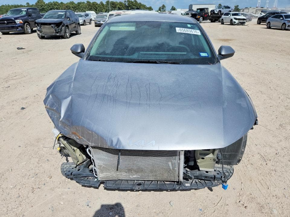 2025 KIA K4 LXS 5