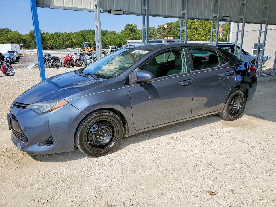 2018 TOYOTA COROLLA LE - 1