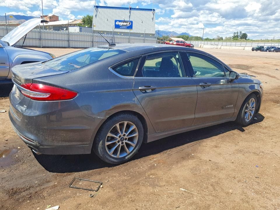 2017 FORD FUSION SE HYBRID 3