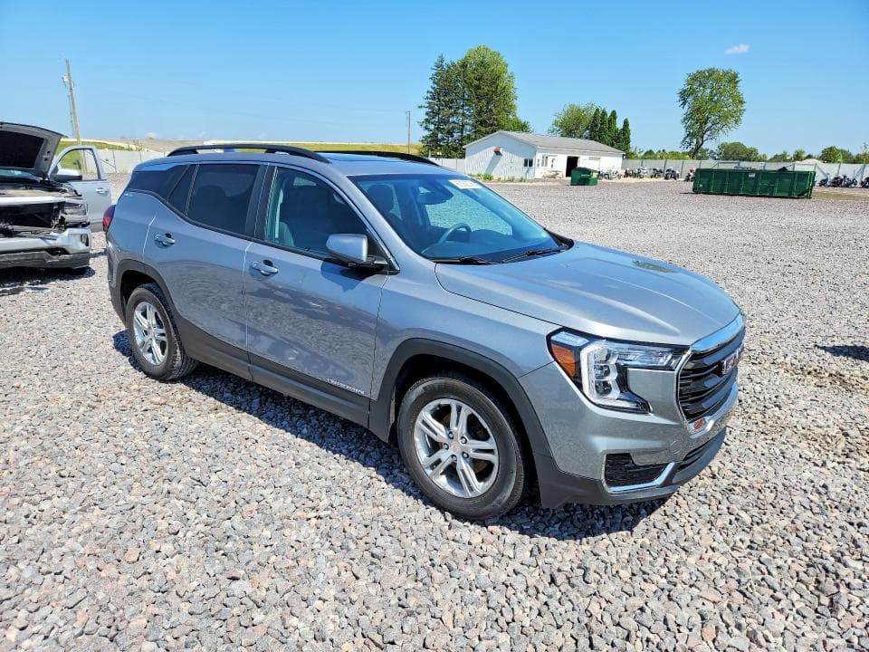 2023 GMC TERRAIN SLE 4