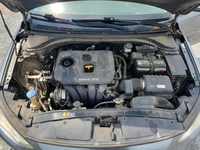 2017 HYUNDAI ELANTRA SE 11