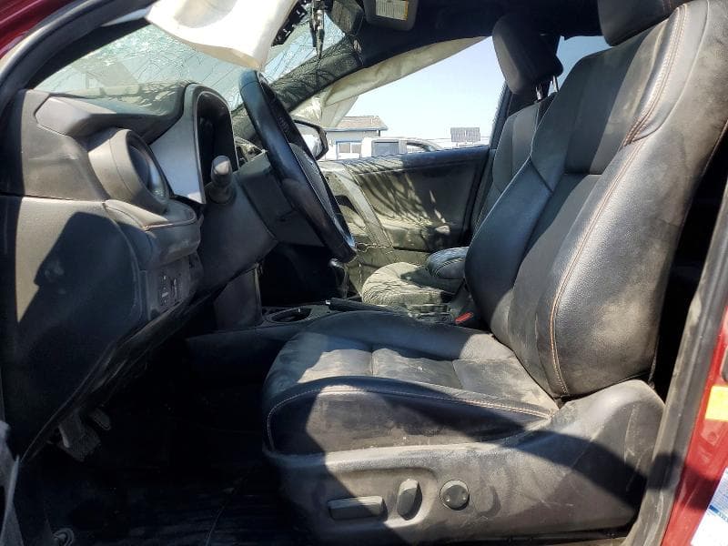 2018 TOYOTA RAV4 HV SE 7
