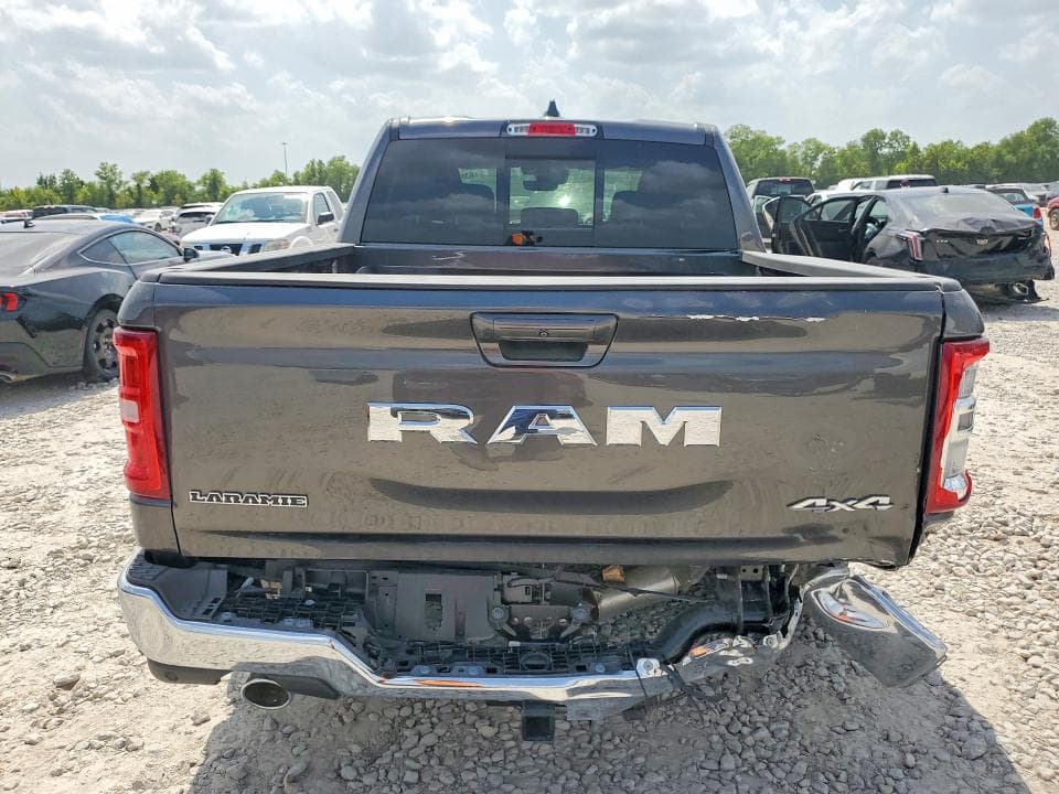 2026 RAM 1500 LARAMIE 6