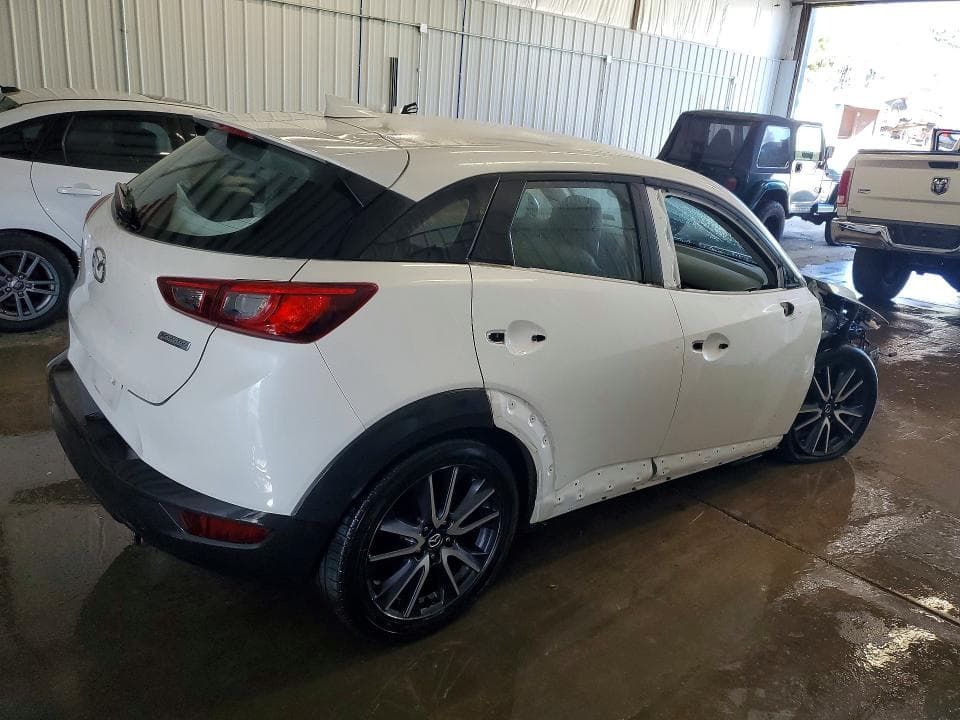 2018 MAZDA CX-3 TOURING 3