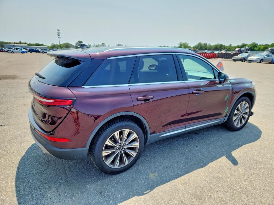 2020 LINCOLN CORSAIR RESERVE 3