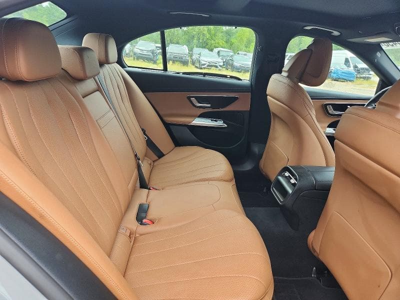 2026 MERCEDES-BENZ E 350 10