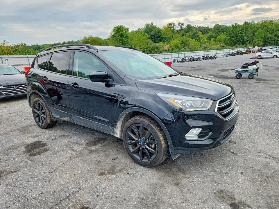 2019 FORD ESCAPE SE 4
